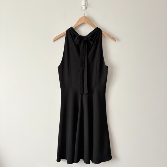 Aritzia Babaton Petro's Bow Tie Back Dress Black Size 6 - Picture 5 of 7